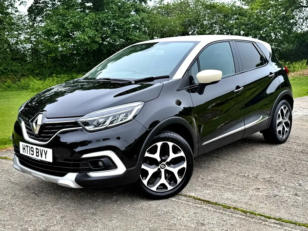 Used Renault Captur GT-Line 2019 Black SUV