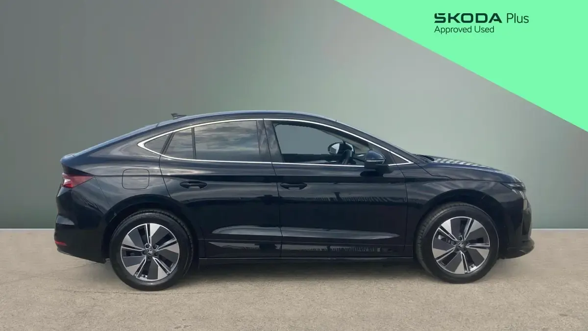 Used Skoda Enyaq iV 210 kW (286 HP) 2025 Black SUV