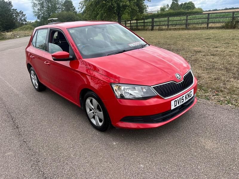 Red Used 2015 Skoda Fabia SE Hatchback | £4,890 (Fair price) - Image 1/4