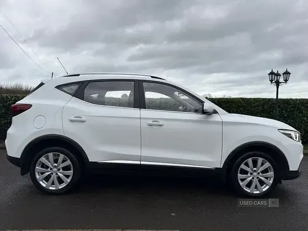 Used MG ZS Excite 106 HP (77 kW) 2019 White SUV
