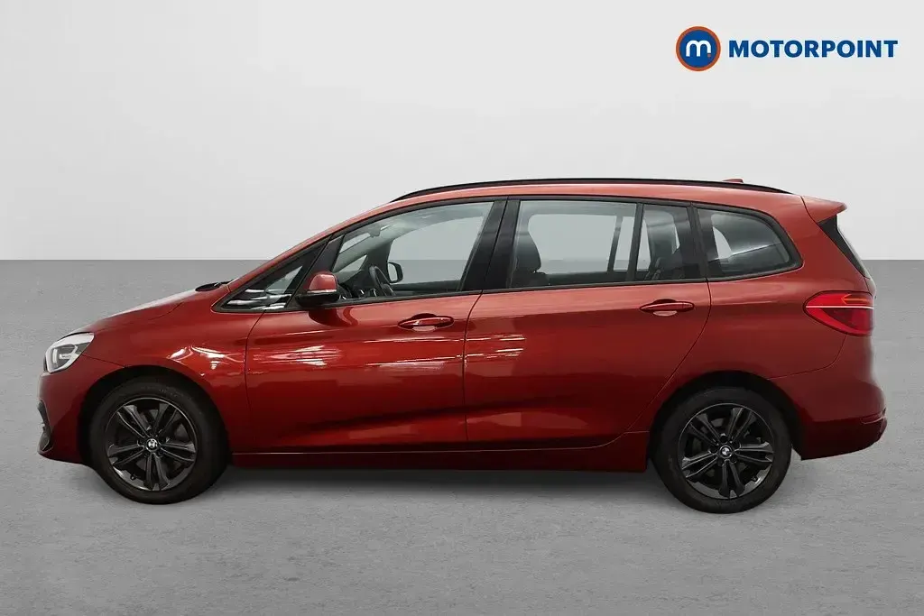 Usado BMW 220 Sport Line 2018 Naranja Familiar