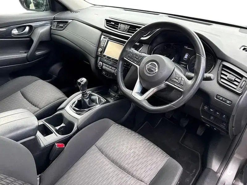 Gebraucht Nissan X-Trail N-Connecta 150 PS (110 kW) 2019 Grau SUV