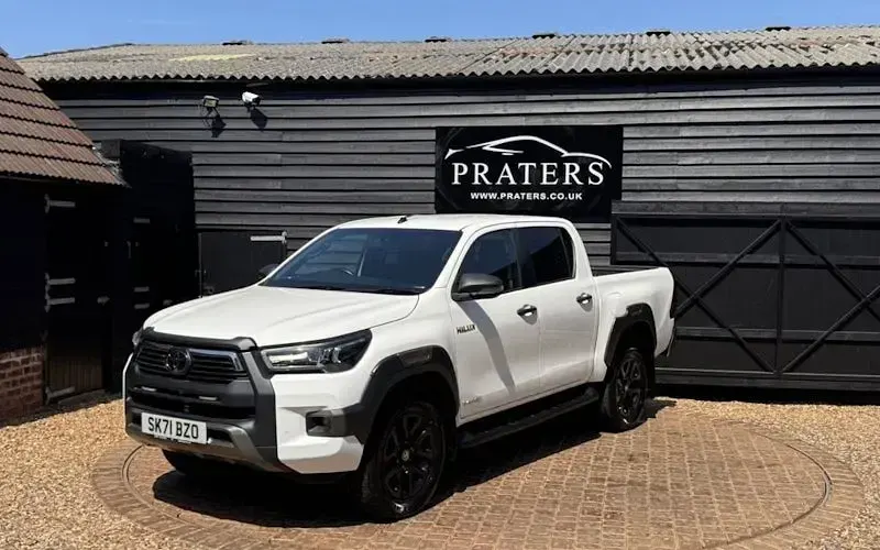 Used Toyota HiLux 204 HP (150 kW) 2024 Pickup