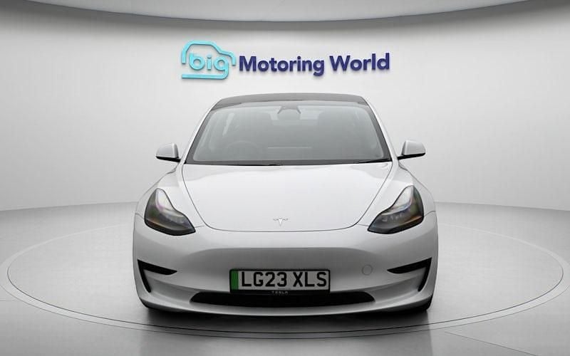 Used Tesla Model 3 RWD 208 kW (283 HP) 2023 White Sedan