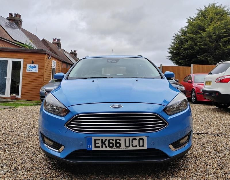 Used Ford Focus Titanium 2016 Blue Estate