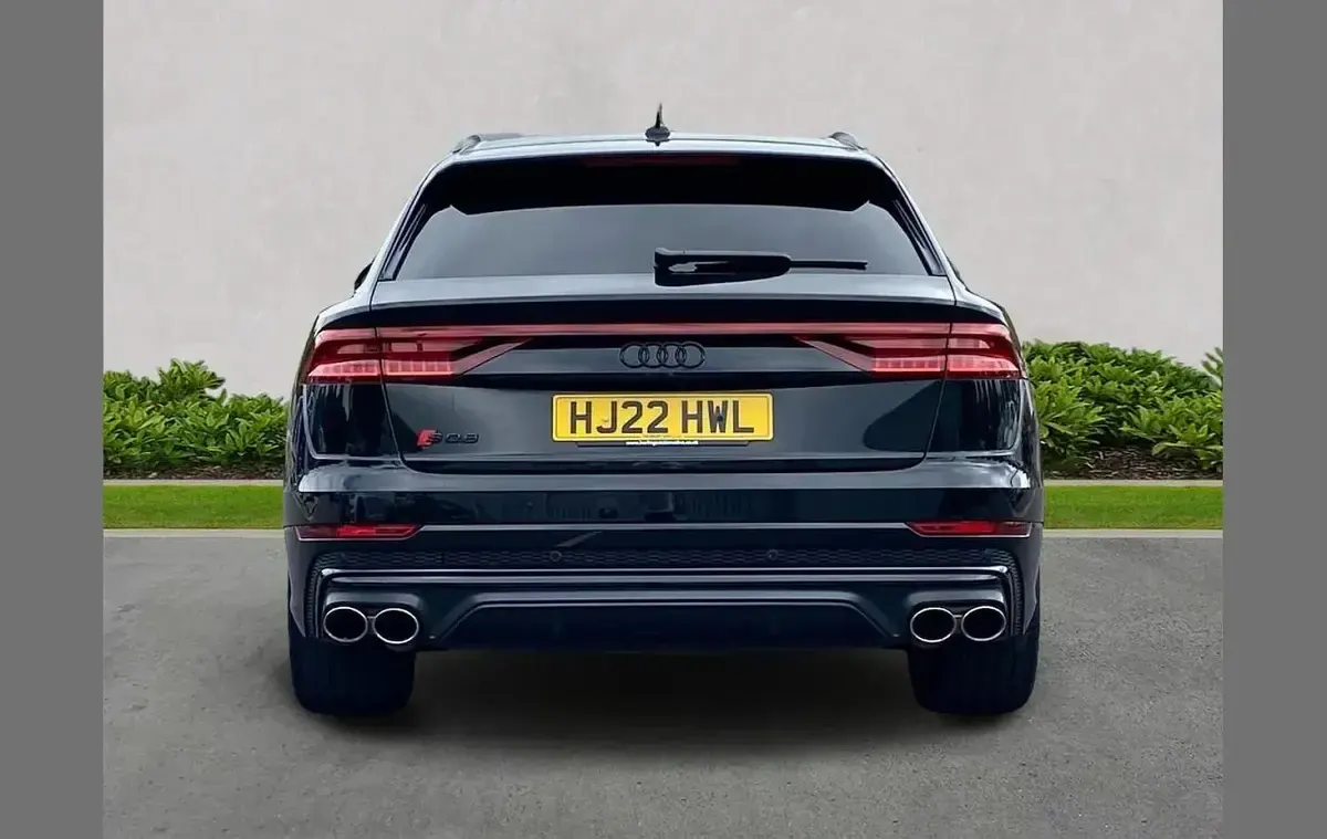 Used Audi SQ8 Comfort 507 HP (372 kW) 2022 Black SUV