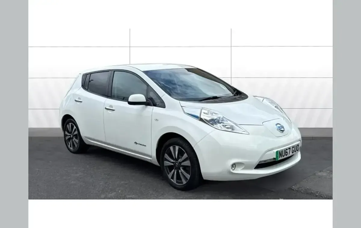 Used Nissan Leaf Tekna 80 kW (109 HP) 2017 Hatchback