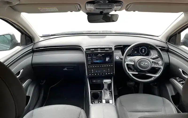 Used Hyundai Tucson Premium 180 HP (132 kW) 2022 Grey SUV