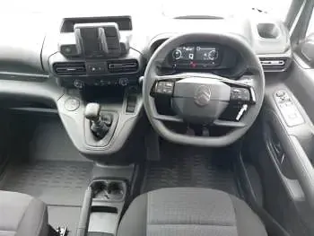 New Citroën Berlingo 100 HP (73 kW) 2026 White MPV