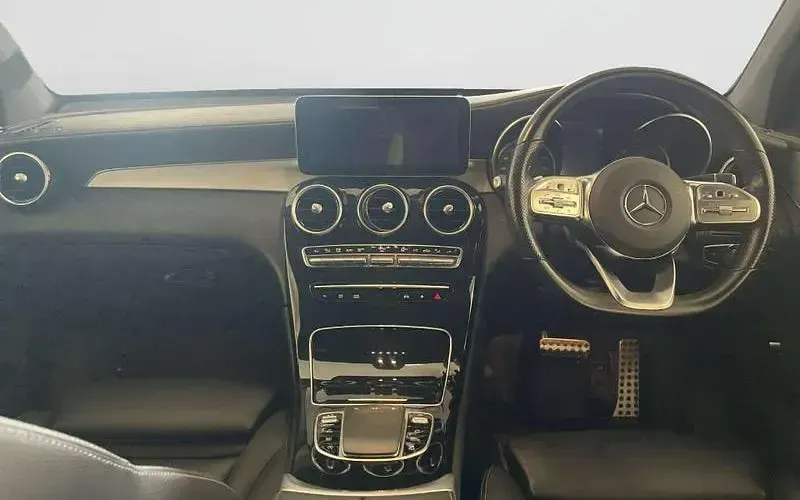 Used Mercedes GLC220 AMG line 194 HP (142 kW) 2021 Grey Estate