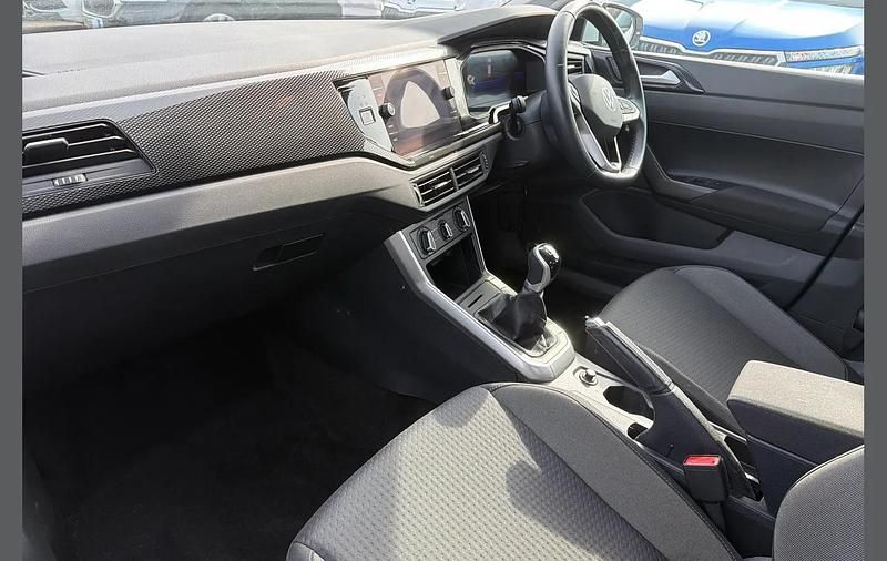 Used VW Polo Life 80 HP (58 kW) 2023 White Hatchback