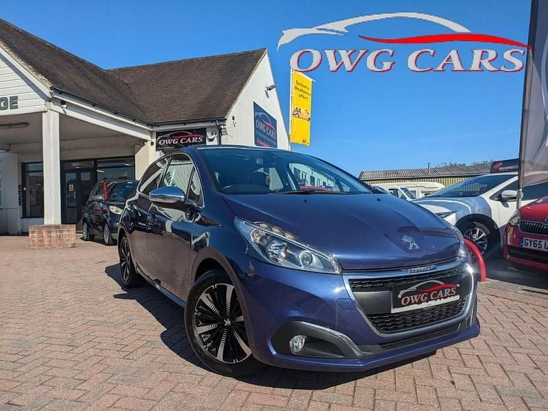 Blue Used 2017 Peugeot 208 Allure Premium Hatchback | £5,424 (Fair price) - Image 1/4