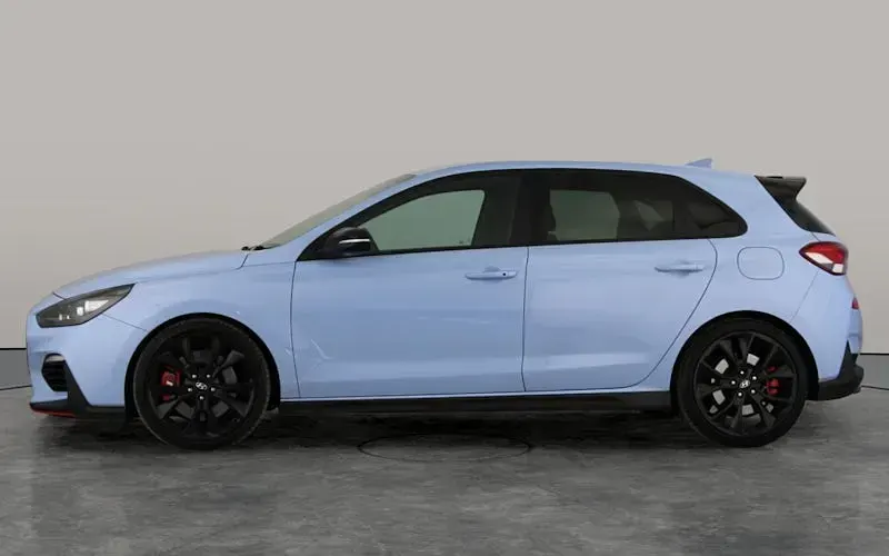 Used Hyundai i30 275 HP (202 kW) 2018 Blue Hatchback
