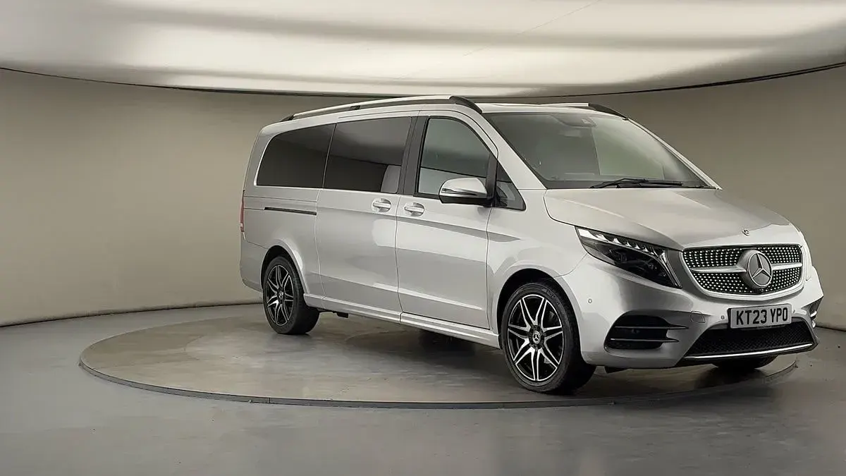 Used Mercedes V220 AMG line 163 HP (119 kW) 2023 MPV