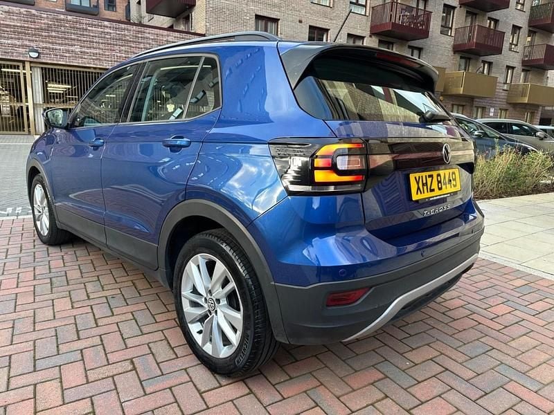 Used VW T-Cross SE 95 HP (69 kW) 2020 Blue SUV