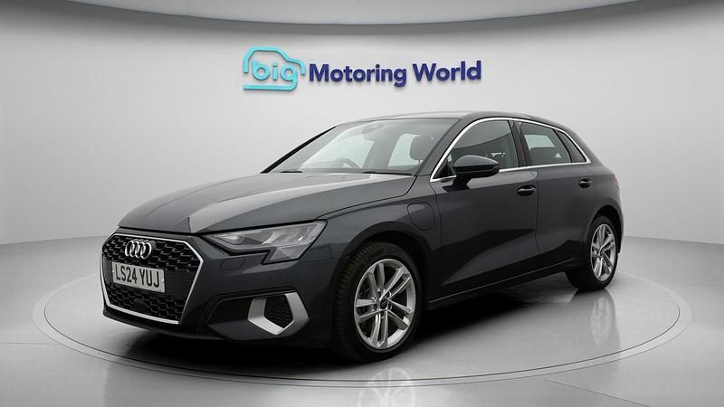 Used Audi A3 Sportback e-tron Sport 204 HP (150 kW) 2024 Hatchback