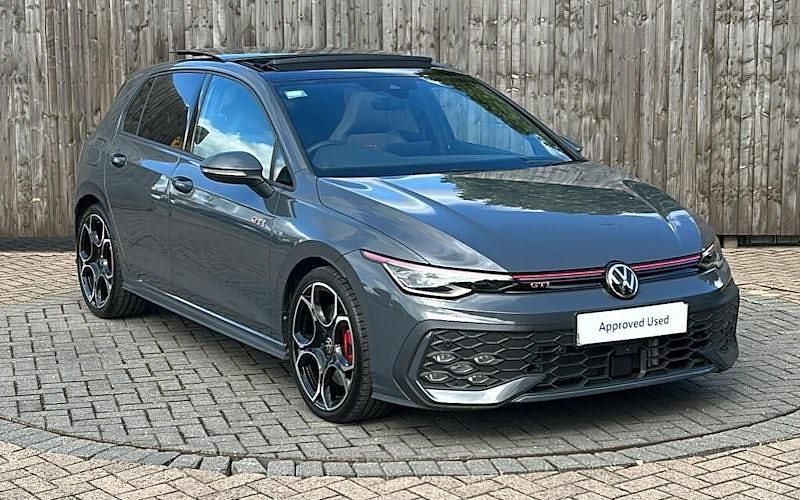 Used 2025 VW Golf VIII GTI Hatchback | £38,499 (Expensive) - Image 1/4