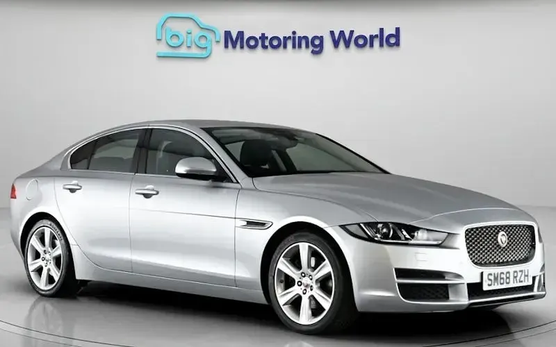 Used Jaguar XE Portfolio 180 HP (132 kW) 2018 Sedan