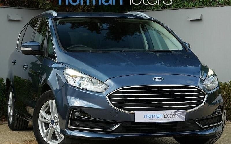 Used 2022 Ford S-MAX Titanium MPV | £19,995 (Good price) - Image 1/3