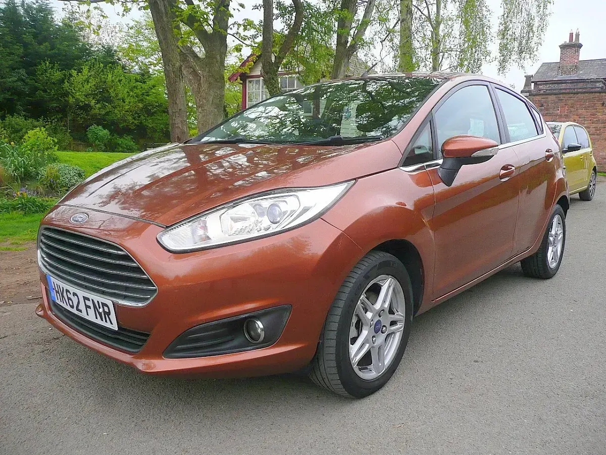 Used Ford Fiesta Zetec 2012 Yellow Hatchback