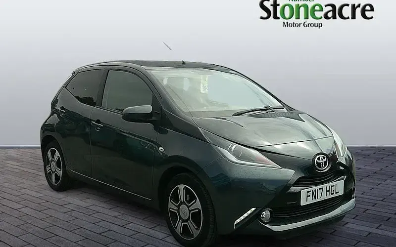 Used Toyota Aygo X-clusiv 69 HP (50 kW) 2017 Hatchback