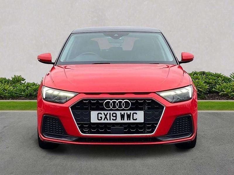 Used Audi A1 Sport 116 HP (85 kW) 2019 Red SUV