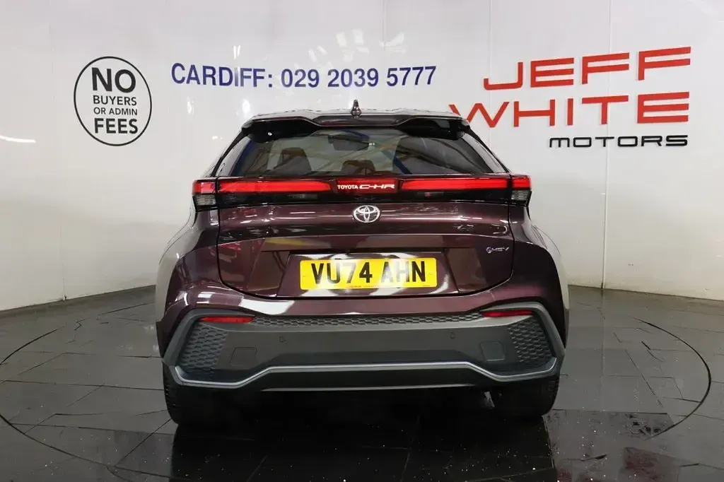 Used Toyota C-HR Design 140 HP (102 kW) 2025 Purple SUV