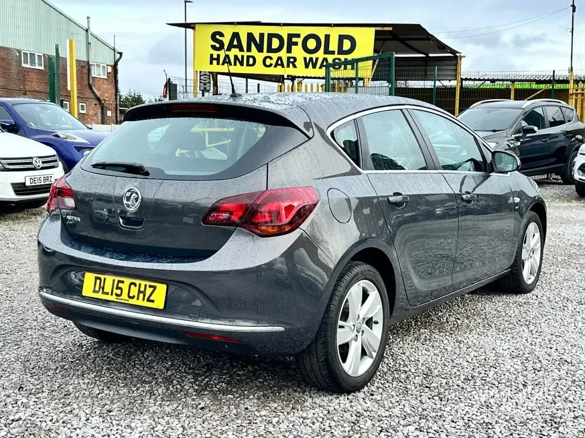 Gebraucht Vauxhall Astra SRi 2015 Grau Kleinwagen