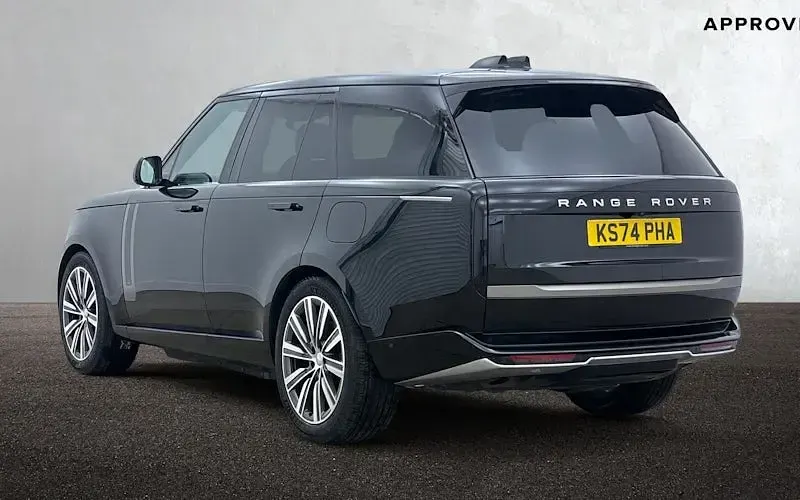 Used Land Rover Range Rover HSE 460 HP (338 kW) 2026 SUV