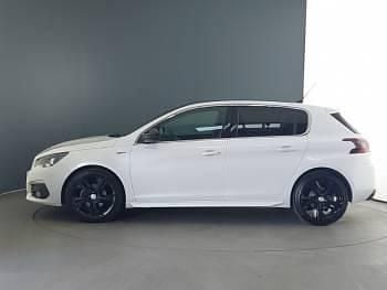 Used Peugeot 308 GT-line 131 HP (96 kW) 2019 White Hatchback