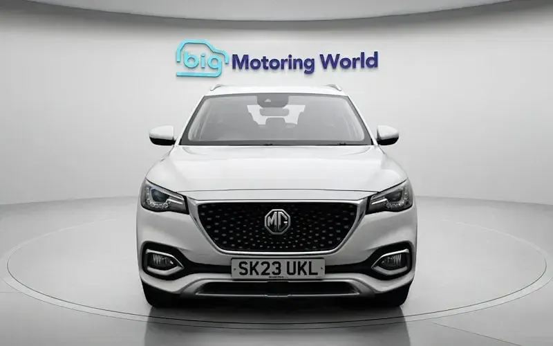 Used MG HS Excite 162 HP (119 kW) 2023 White SUV