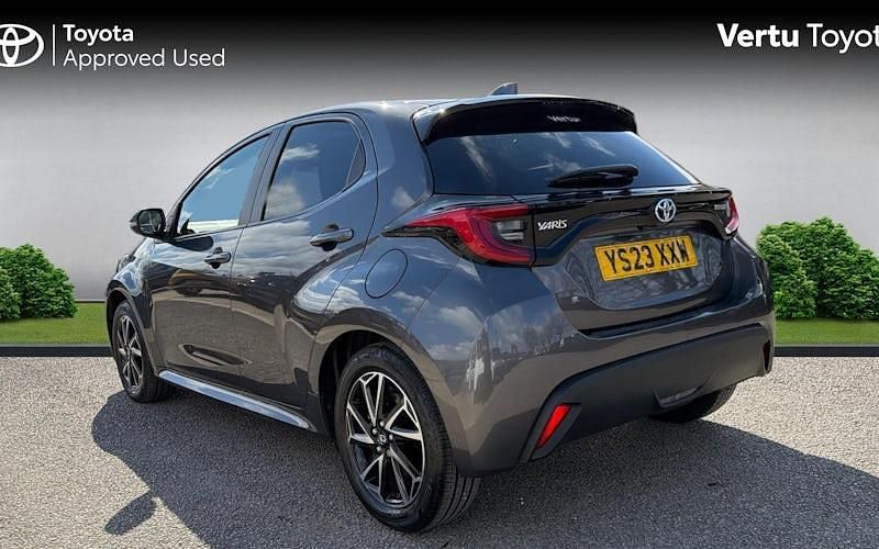 Used Toyota Yaris Hybrid Design 116 HP (85 kW) 2026 Hatchback