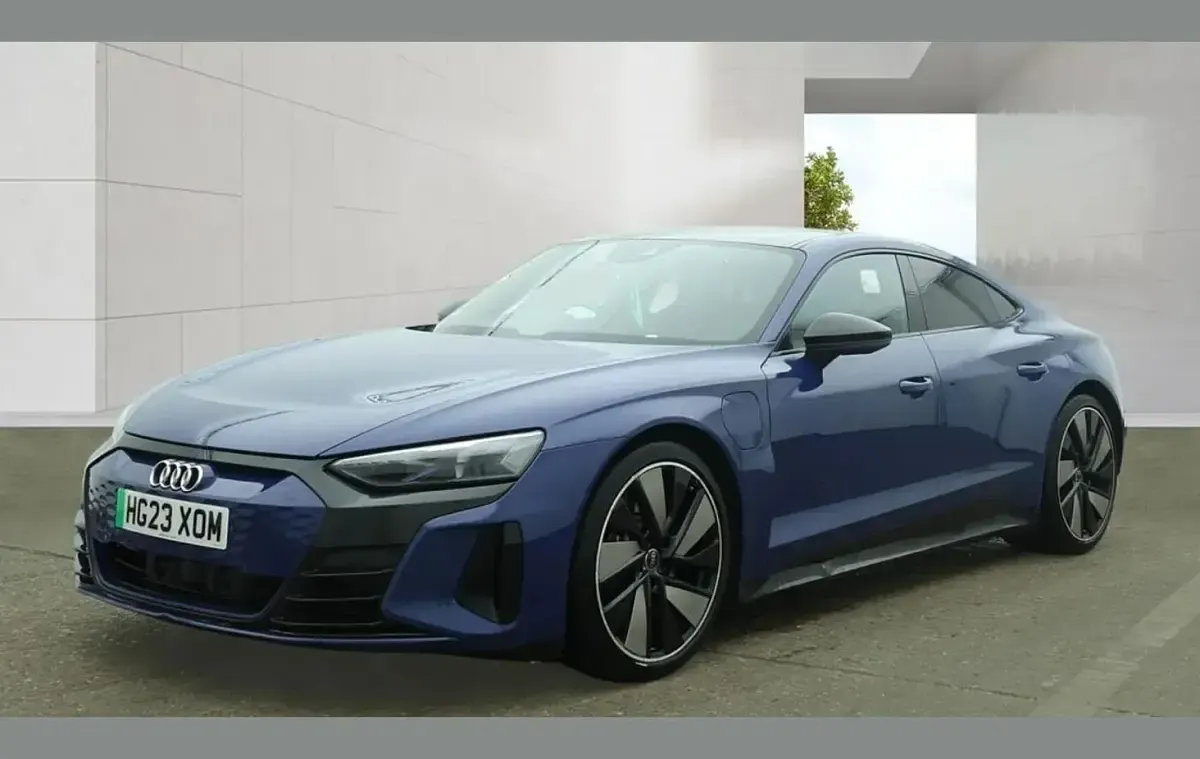 Used Audi RS e-tron GT Comfort 475 kW (646 HP) 2023 Blue Sedan