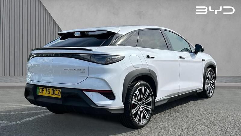 New BYD Sealion 7 Design 389 kW (530 HP) 2025 Metallic  polar white SUV