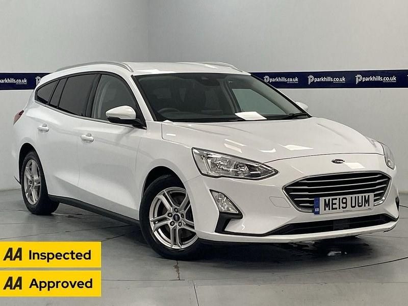 White Used 2019 Ford Focus Zetec Estate | £7,740 (Fair price) - Image 1/4