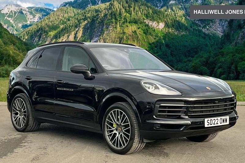 Used Porsche Cayenne S E-Hybrid Platinum Edition 2022 SUV