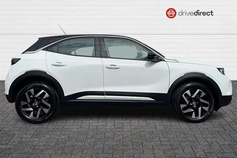 Used Vauxhall Mokka Elite 130 HP (95 kW) 2022 White SUV
