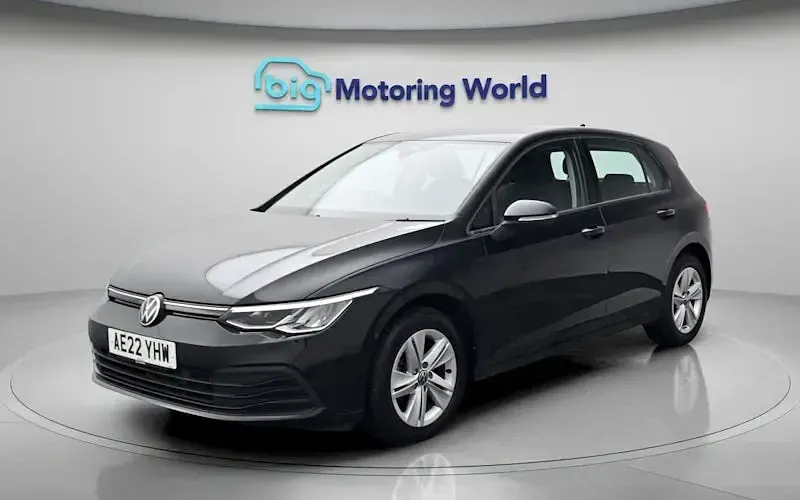 Used VW Golf VIII Life 110 HP (80 kW) 2022 Black Hatchback