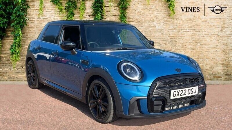 Blue Used 2022 Mini Cooper Sport Hatchback | £19,582 (Fair price) - Image 1/4