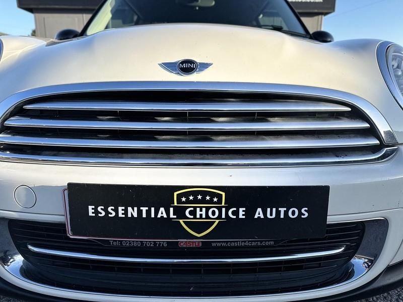 Used Mini Cooper Hatch 2013 White Hatchback