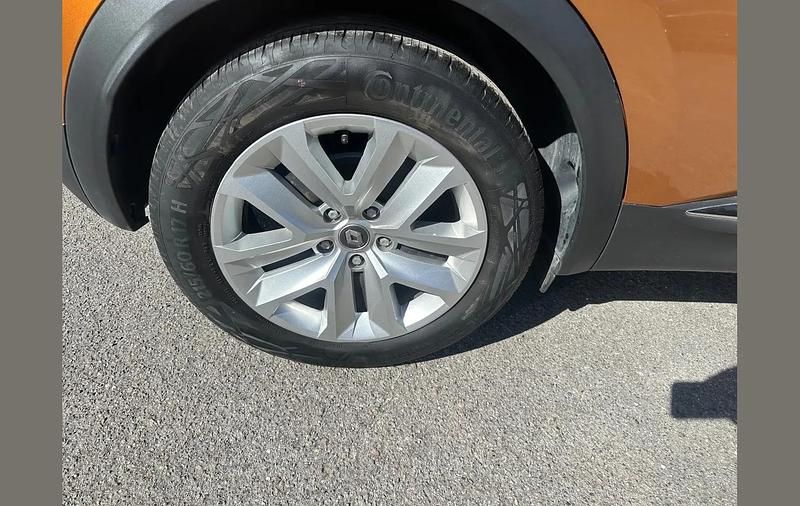 Used Renault Captur Play 100 HP (73 kW) 2021 Orange  SUV