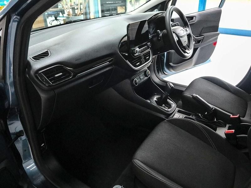 Used Ford Fiesta Trend 75 HP (55 kW) 2022 Blue Hatchback