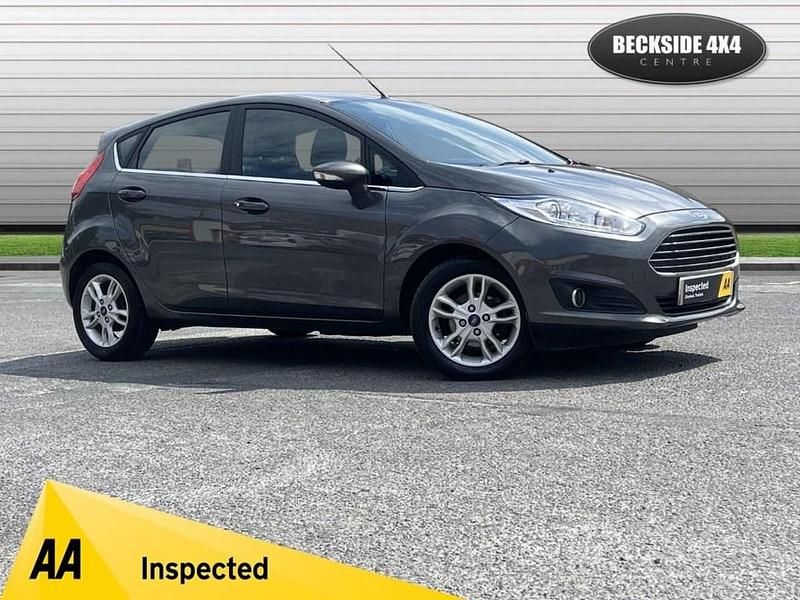 Grey Used 2017 Ford Fiesta Zetec Hatchback | £6,950 (Good price) - Image 1/3