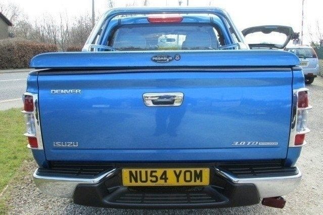 Used Isuzu Pick up 129 HP (94 kW) 2005 Pickup