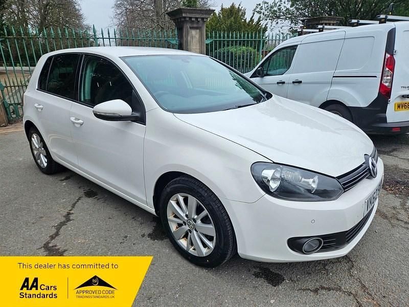 Used VW Golf VII Match 2012 White Hatchback