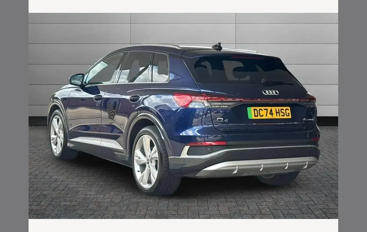 Used Audi Q4 e-tron S-Line 210 kW (286 HP) 2024 Blue SUV