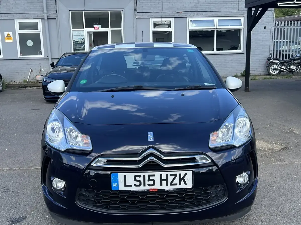 Used Citroën DS3 2015 Blue Hatchback