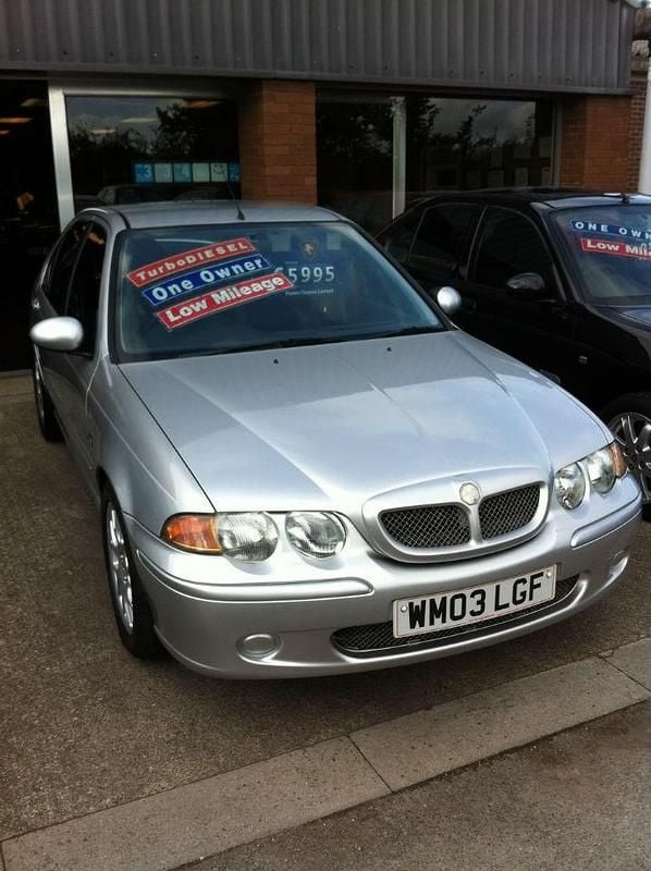 Used MG ZS 2003 Silver Sedan