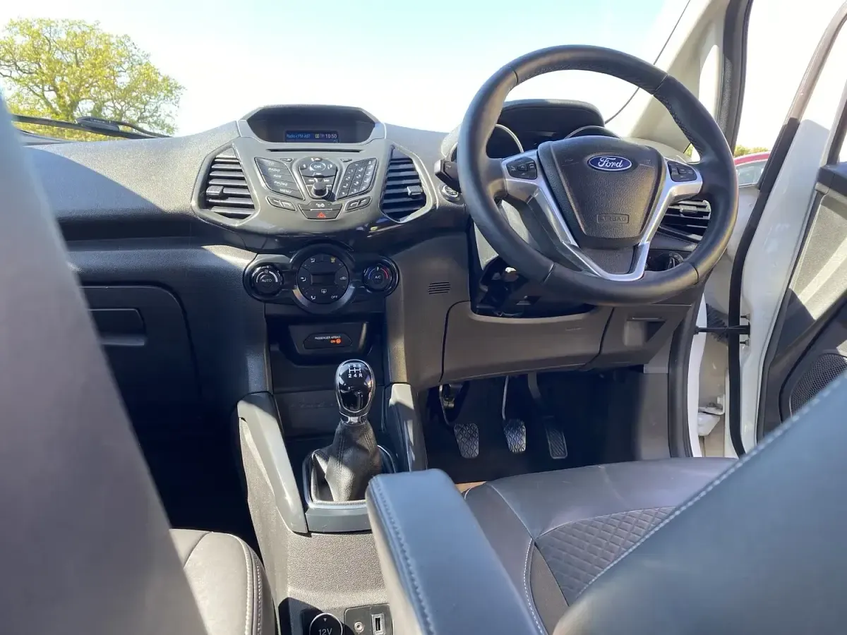 Used Ford Ecosport Titanium 2015 White SUV