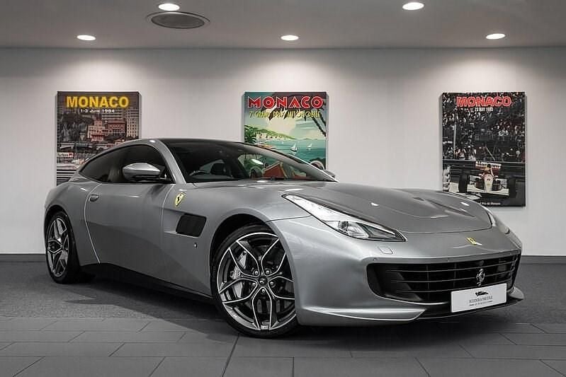 Grigio titanio metallic Used 2019 Ferrari GTC4Lusso Coupe | £125,950 - Image 1/4